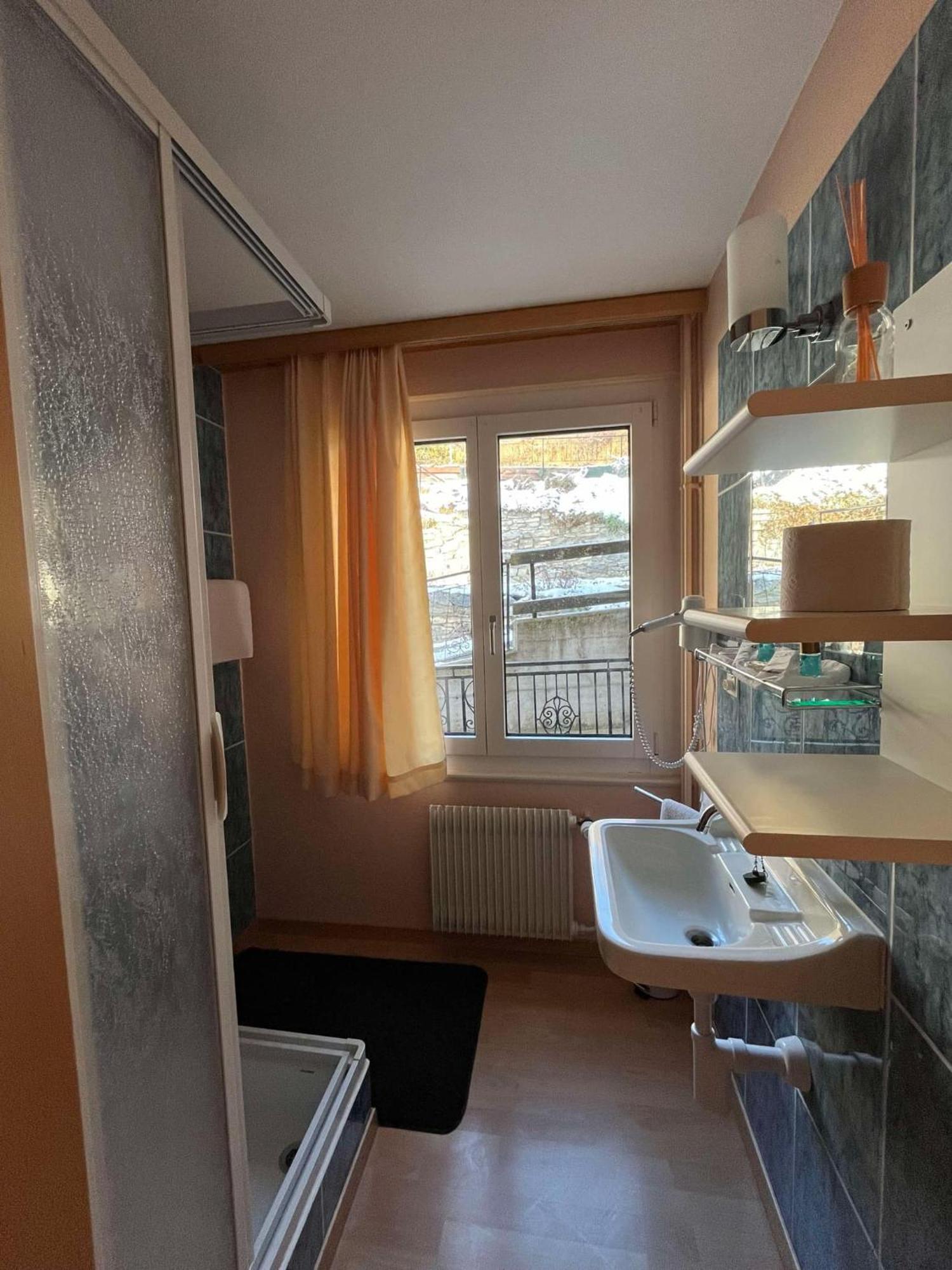 Hotel Rhoneblick Guttet-Feschel Kültér fotó