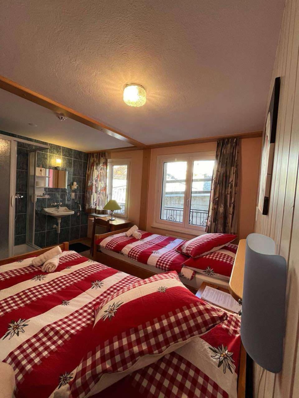 Hotel Rhoneblick Guttet-Feschel Kültér fotó